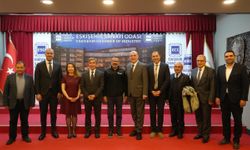 Üniversite-sanayi iş birliğini güçlendiren konferans