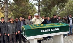 İstanbul'da zehirlenen ailenin acı sonu: Baba toprağa verildi!