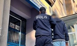 Afyon'da hırsızlık suçundan aranan şahsı polis yakaladı