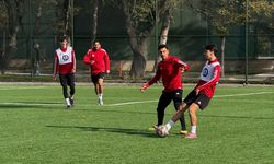 Anadolu SF Nazilli Spor maçı hazırlıklarını sürdürüyor