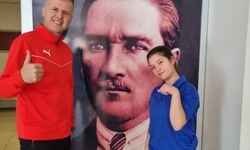 Okulunu gururlandırdı