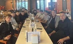 Moral kahvaltısında bir araya gelecekler