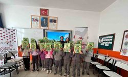 Eskişehir’de gönüllüler köy okulunda çocuklarla buluştu