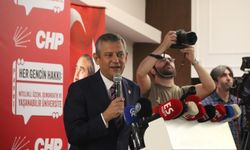 Özgür Özel Eskişehir’de gençlerle buluştu!