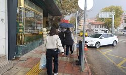 Meteoroloji uyarmıştı, yağmur öğle saatlerinde geldi!