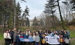 Sporcular ve aileleri çok sayıda fidan dikti