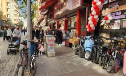 Eskişehir’de kaldırımlar yine işgal altında!