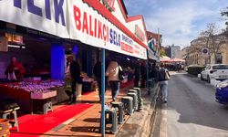 Eskişehir'de balık bolluğu fiyatları düşürdü!