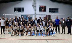 Bilecik'te Yıldız Kızlar Voleybol finali heyecanı