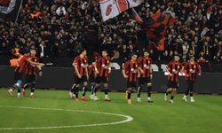 Eskişehirspor liderle karşılaşacak: Maç canlı yayında!