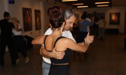 Eskişehir Sanat Sokağı’nda tango rüzgarı