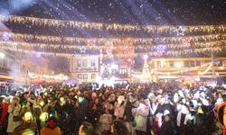 Eskişehir'de yeni yıl coşkusu sokaklara taştı!