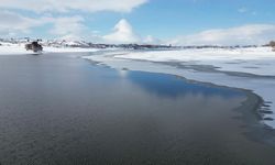 Donan Emre Gölü Frig Vadisi’ni kartpostala çevirdi