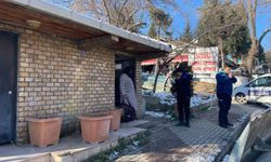 Bilecik'te zabıtadan kaçan dilenci bakın nereye saklandı!