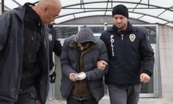 Eskişehir'de üvey babasını bıçaklamıştı, yaşam mücadelesini kaybetti