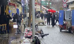 Eskişehirliler sağanak yağışa hazırlıksız yakalandı!