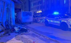 Eskişehir'de yayaya çarpan motosiklet 10 metre savruldu!