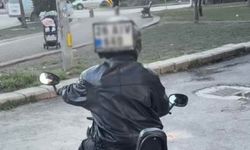 Eskişehir'de motosikletin plakası kaskta!