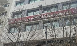 Eskişehir'de personel sinir krizi geçirdi, Nüfus Müdürlüğü karıştı!