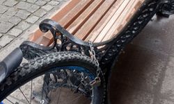 Eskişehir'de banklar amacı dışında kullanılıyor