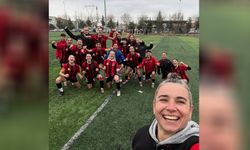 Dişi Şimşekler galibiyete odaklandı