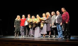 Eskişehir'de 600 kadın tiyatro etkinliğinde bir araya geldi