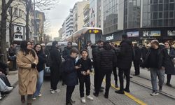 Eskişehir’de tramvay yaşlı adama çarptı!