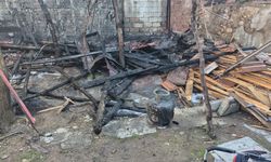 Eskişehir'de mahalleyi sokağa döken yangın!