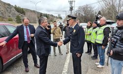 Eskişehir Valisi, polis ve jandarma ekipleriyle bayramlaştı!