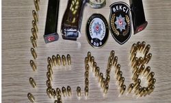 Afyon'da polis ekipleri 20 kişiyi yakaladı