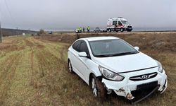 Islak yol kazaya davetiye çıkardı!