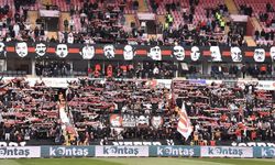 Eskişehirspor'da 7 bini aşkın taraftar tribünlerdeydi!