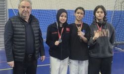Şahinspor’un taekwondocuları madalyaları topladı