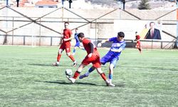 Sütlücespor kayıpsız ilerliyor