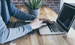 Ekran başında çalışanlar dikkat: Uzman isimden kritik uyarı!