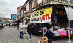 Eskişehir'de her şeyin 100 TL olduğu dükkana yoğun ilgi