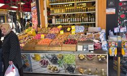 Eskişehir’de bayram telaşı: Tezgahlar renklendi!