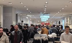 Eskişehir’de mağazalarda adım atacak yer kalmadı!