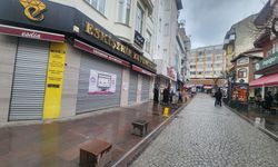 Eskişehir'de bayram sessizliği, kepenkler kapalı!