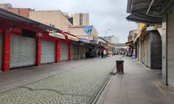 Eskişehir'in bazı sokaklarında bayram sessizliği!