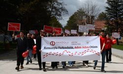 Anadolu Üniversitesi’nde otizme dikkat çekilen yürüyüş