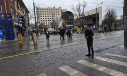 Meteoroloji uyarmıştı: Eskişehir'i sağanak vurdu!