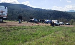 Aracını tamir ederken kriko kaydı, altında can verdi!