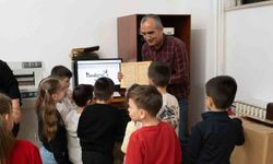 Anadolu Üniversitesi miniklerle kütüphanede buluştu