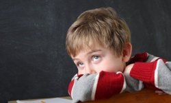 Eskişehir'de uzmanından ailelere uyarı: "Çocuğun tamamen içine kapanması önemli sinyal"