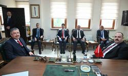 Eskişehir Valisi, Başkan Harmancı'ya ziyaret