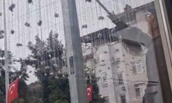 Kütahya'da temizlik işçisinin bayrak duyarlılığı