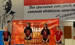 Okuluna büyük gurur yaşattı