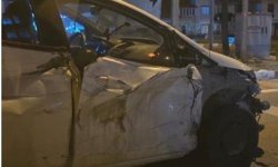 Trafikte aracı gören şaşkınlığını gizleyemedi!