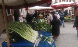 Eskişehir tezgahlarında şaşırtan fiyatlar: Bu sepetler daha ağır!